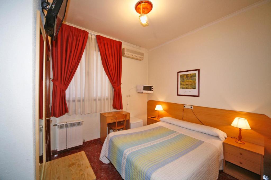 מדריד Hostal Prim מראה חיצוני תמונה